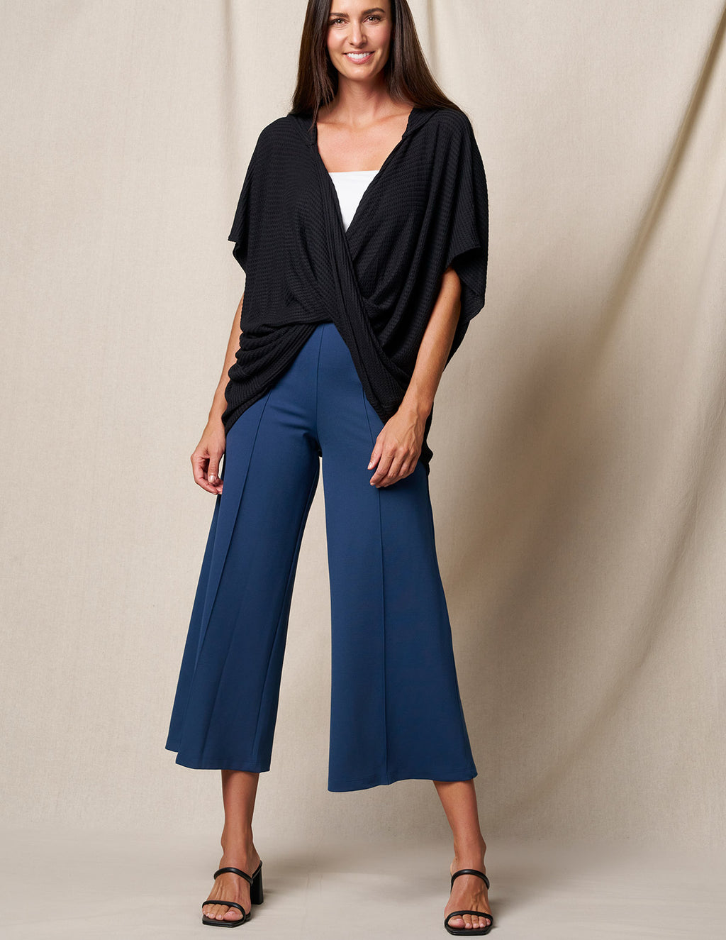 Bamboo Ponte Cropped Pants - Navy