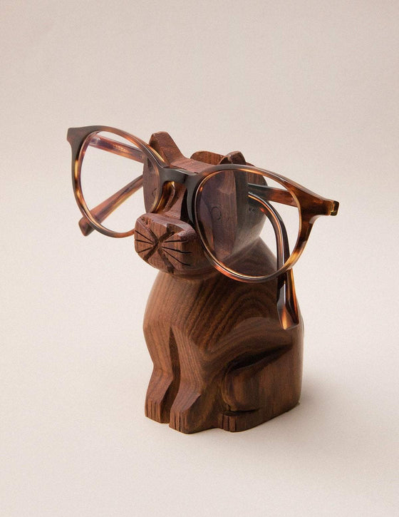 https://www.sivanaspirit.com/cdn/shop/products/sivana-fair-trade-carved-cat-eyeglass-holder-11891583975505_560x.jpg?v=1571173052