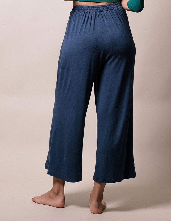 Flowy Crop Yoga Pants — Sivana